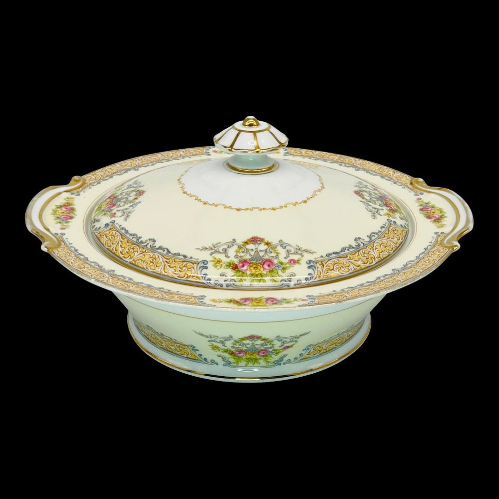 Noritake China Serving Bowl W/ Lid ( Vintage condition)